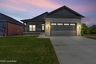 4640 Red Tail Ridge, Charlestown, IN 47111