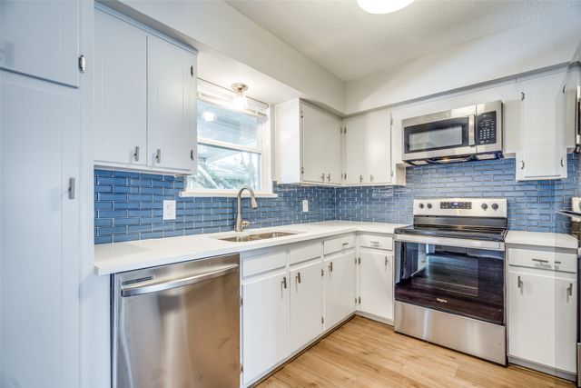 6021 Sandhurst Lane D, Dallas, TX 75206