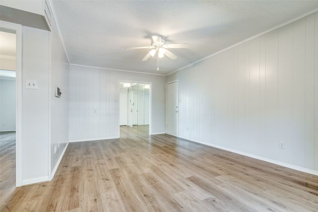 6021 Sandhurst Lane D, Dallas, TX 75206