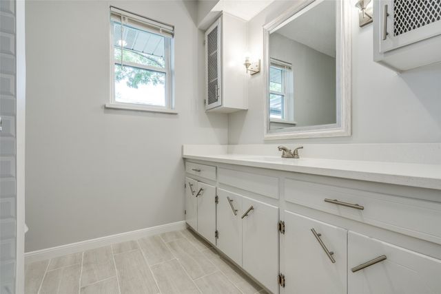 6021 Sandhurst Lane D, Dallas, TX 75206