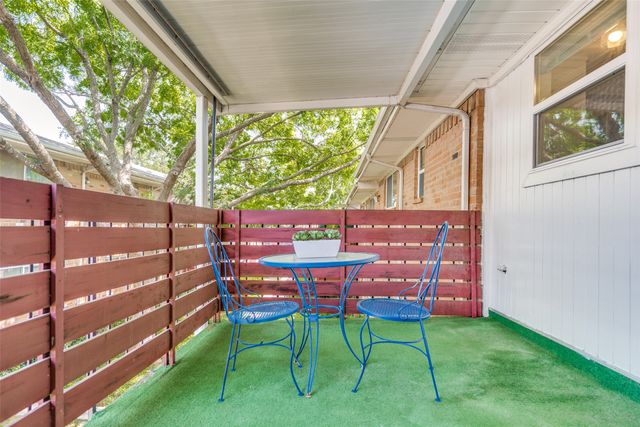 6021 Sandhurst Lane D, Dallas, TX 75206