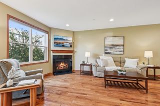 9534 Roosevelt Drive, Chanhassen, MN 55317
