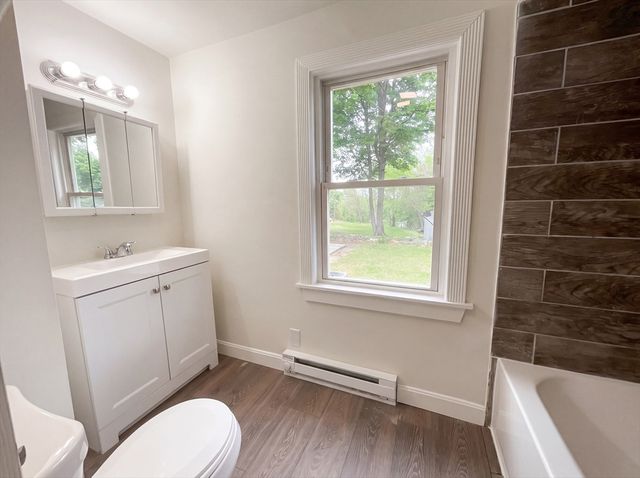 146 Hayward St, Braintree, MA 02184