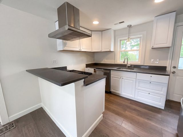146 Hayward St, Braintree, MA 02184