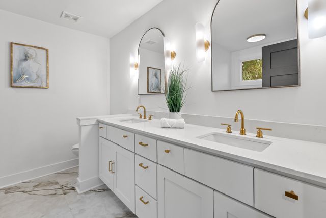 1111 Barrett Road, Charleston, SC 29407