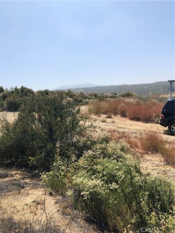 11 Treasure Drive, Hemet, CA 92544