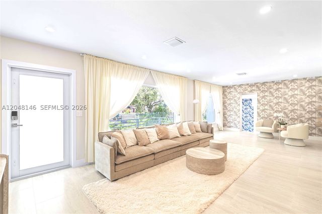1345 SW 14th Ave, Miami, FL 33145