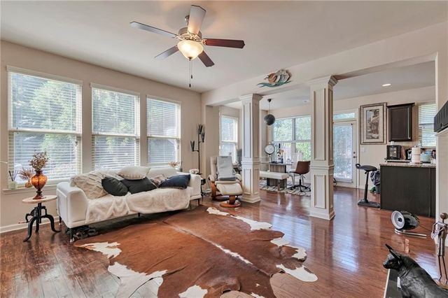 566 Jody Place, Lilburn, GA 30047