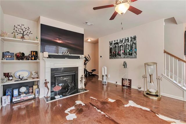 566 Jody Place, Lilburn, GA 30047