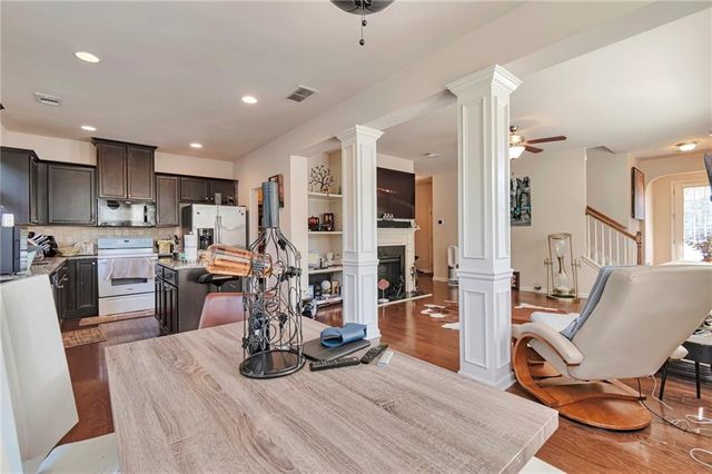 566 Jody Place, Lilburn, GA 30047
