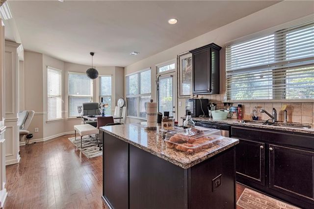 566 Jody Place, Lilburn, GA 30047