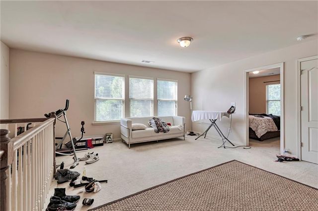 566 Jody Place, Lilburn, GA 30047