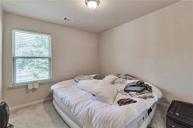 566 Jody Place, Lilburn, GA 30047