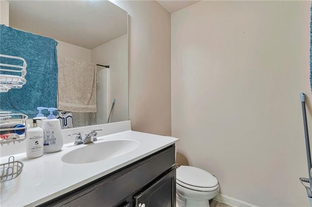 566 Jody Place, Lilburn, GA 30047