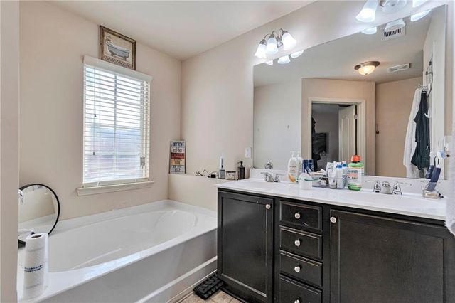 566 Jody Place, Lilburn, GA 30047