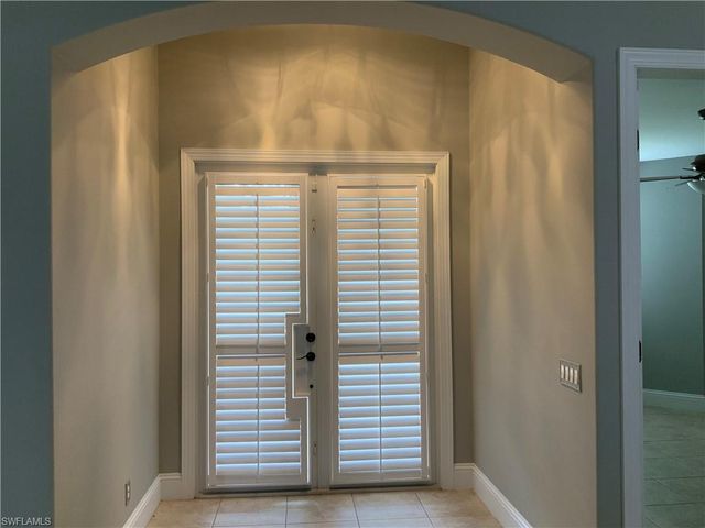 2715 2nd PL, Cape Coral, FL 33914