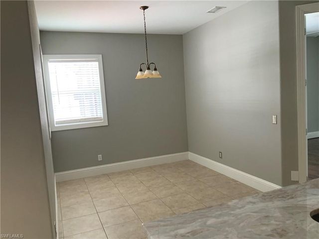 2715 2nd PL, Cape Coral, FL 33914
