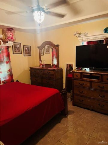 2349 E Elaine E Street, Roma, TX 78584