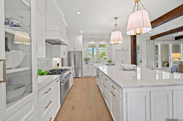 12156 Indigo Dr, St Francisville, LA 70775