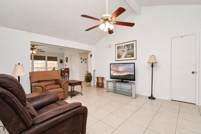 4711 Misty Shadows Drive, Houston, TX 77041