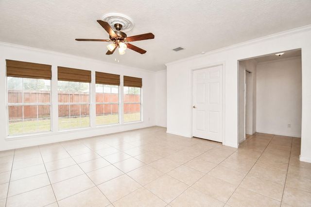 4711 Misty Shadows Drive, Houston, TX 77041