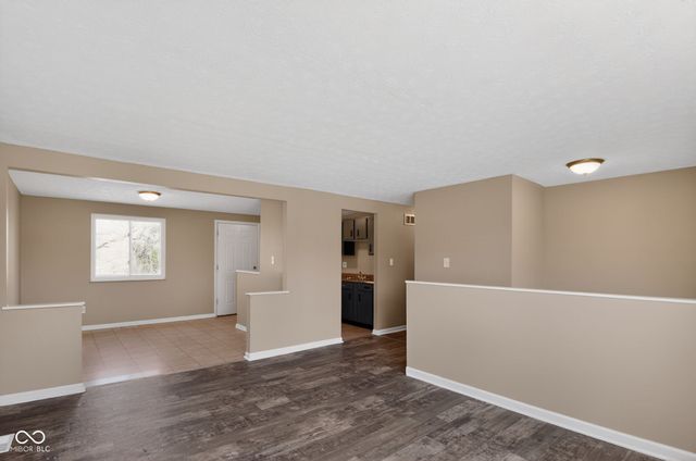 5528 Dollar Hide North Drive, Indianapolis, IN 46221