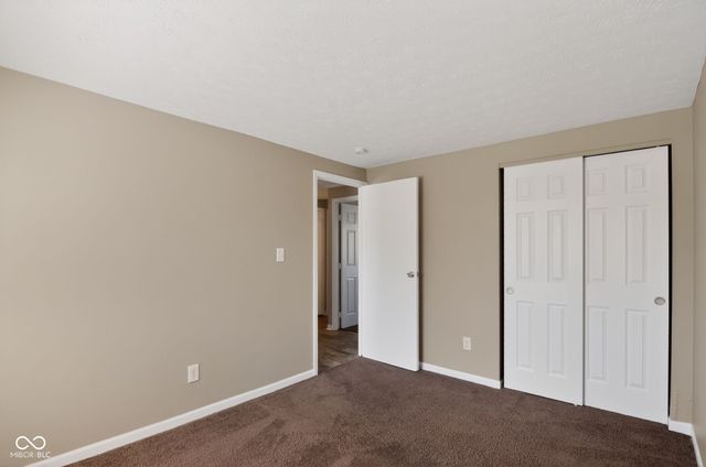 5528 Dollar Hide North Drive, Indianapolis, IN 46221