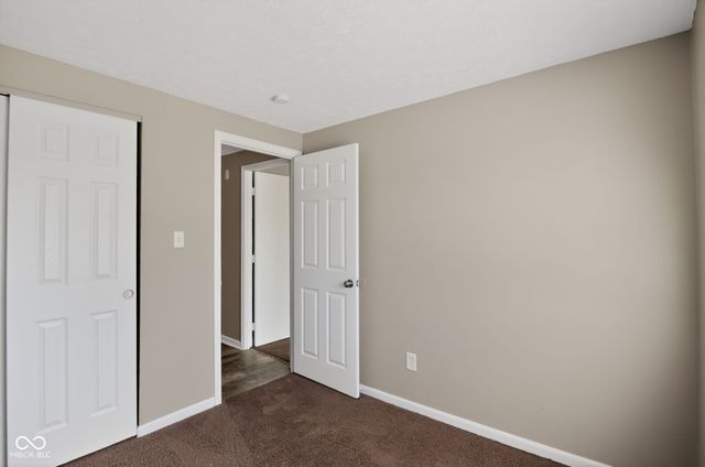 5528 Dollar Hide North Drive, Indianapolis, IN 46221