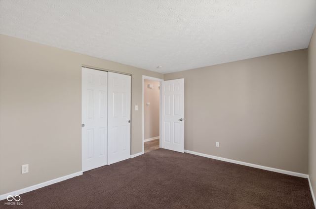5528 Dollar Hide North Drive, Indianapolis, IN 46221