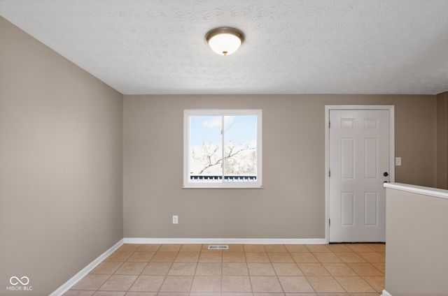 5528 Dollar Hide North Drive, Indianapolis, IN 46221