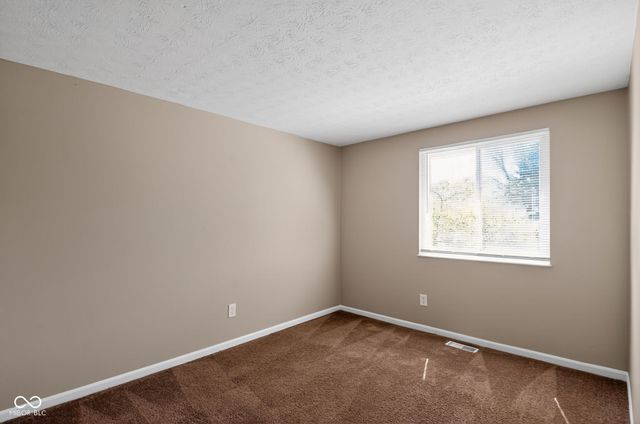 5528 Dollar Hide North Drive, Indianapolis, IN 46221