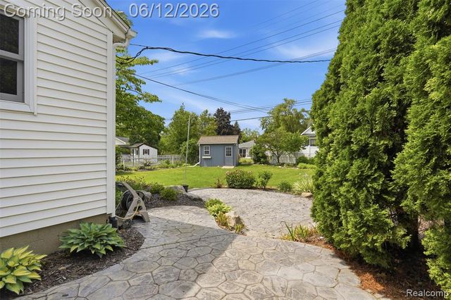 330 Whipple Street, South Lyon, MI 48178