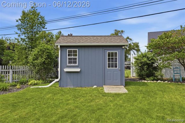 330 Whipple Street, South Lyon, MI 48178