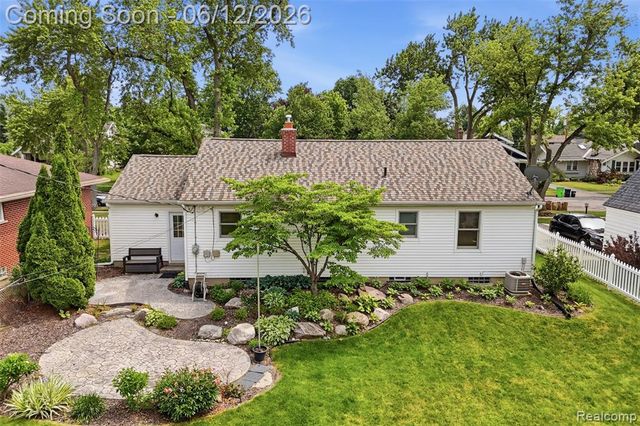 330 Whipple Street, South Lyon, MI 48178
