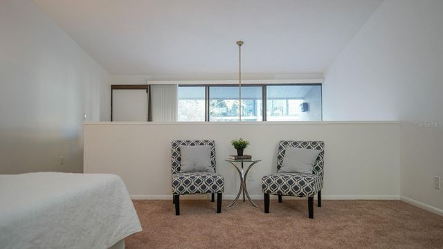 301 2ND STREET N 14, St Petersburg, FL 33701