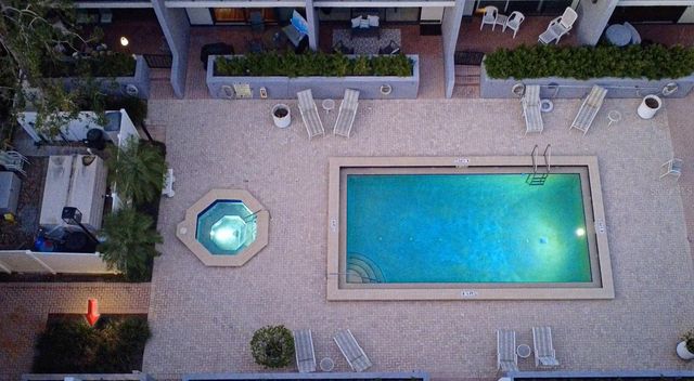 301 2ND STREET N 14, St Petersburg, FL 33701