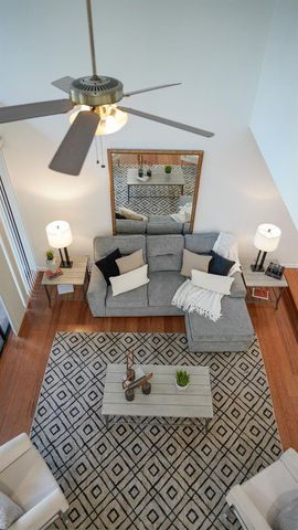 301 2ND STREET N 14, St Petersburg, FL 33701