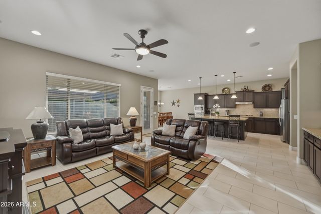 6648 S Lyon Drive, Gilbert, AZ 85298