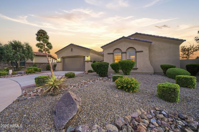 6648 S Lyon Drive, Gilbert, AZ 85298