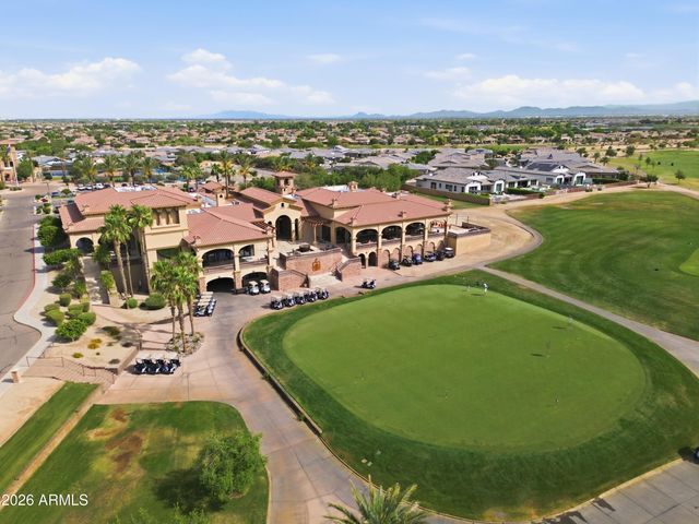 6648 S Lyon Drive, Gilbert, AZ 85298