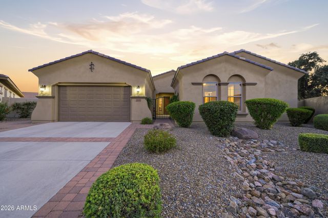 6648 S Lyon Drive, Gilbert, AZ 85298