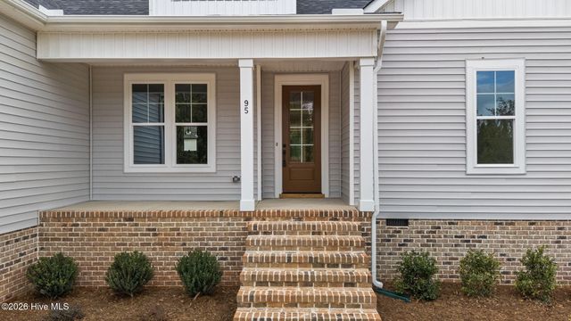 95 Autumnwood Lane, Spring Hope, NC 27882