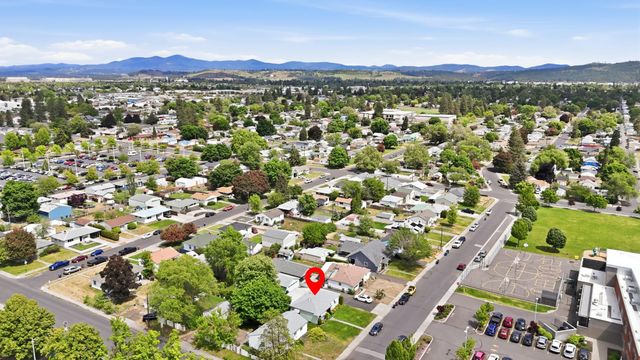 309 E NEBRASKA Ave, Spokane, WA 99207
