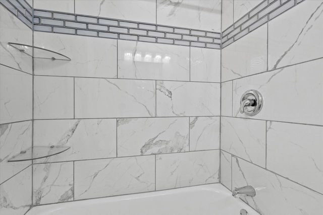 3783 N 9th STREET, Milwaukee, WI 53206