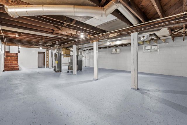 3783 N 9th STREET, Milwaukee, WI 53206