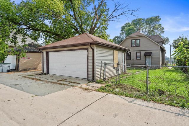 3783 N 9th STREET, Milwaukee, WI 53206