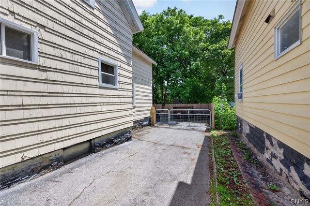 156 Mary Street, Syracuse, NY 13208