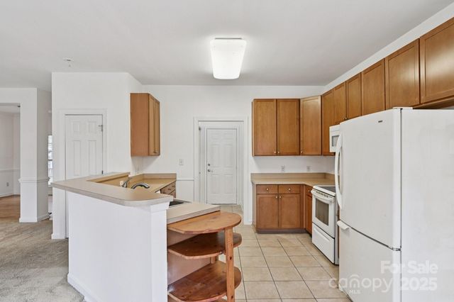 3543 Lake Bluff Drive, Sherrills Ford, NC 28673