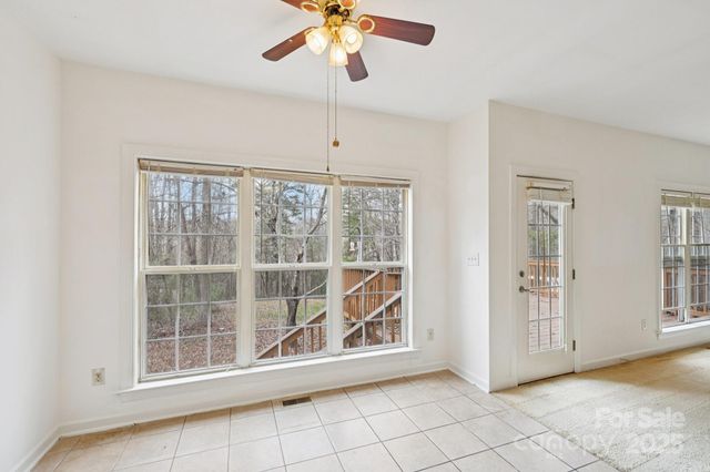 3543 Lake Bluff Drive, Sherrills Ford, NC 28673