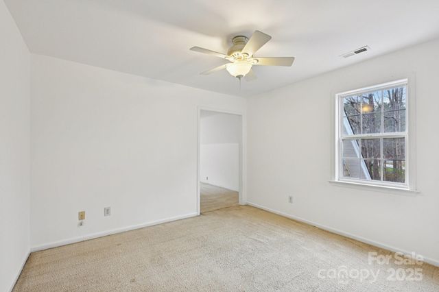 3543 Lake Bluff Drive, Sherrills Ford, NC 28673